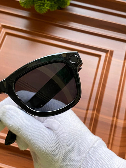 Smart Goggles with AI Camera, Voice Assistant & Built-In Music Playback