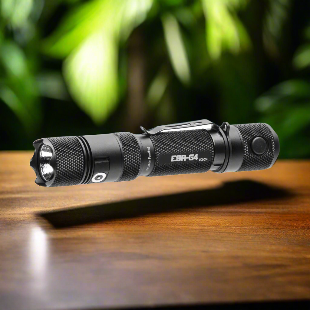 GEN4 2,550 Commando Flashlight