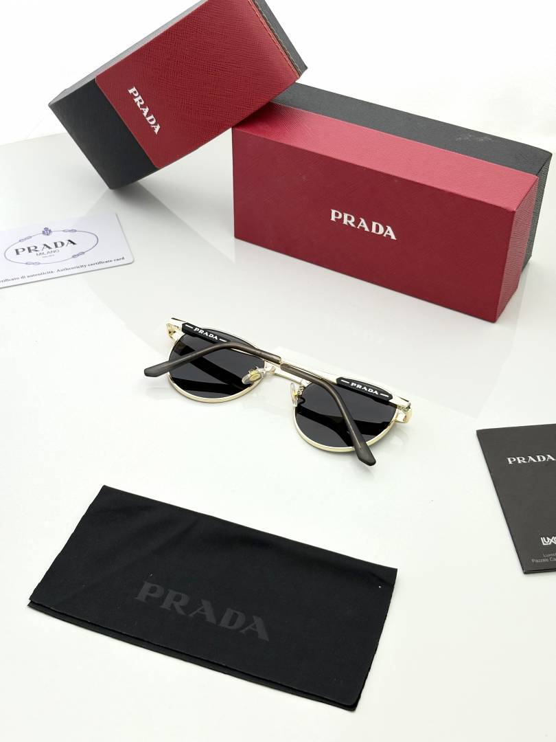 Prada Sunglass