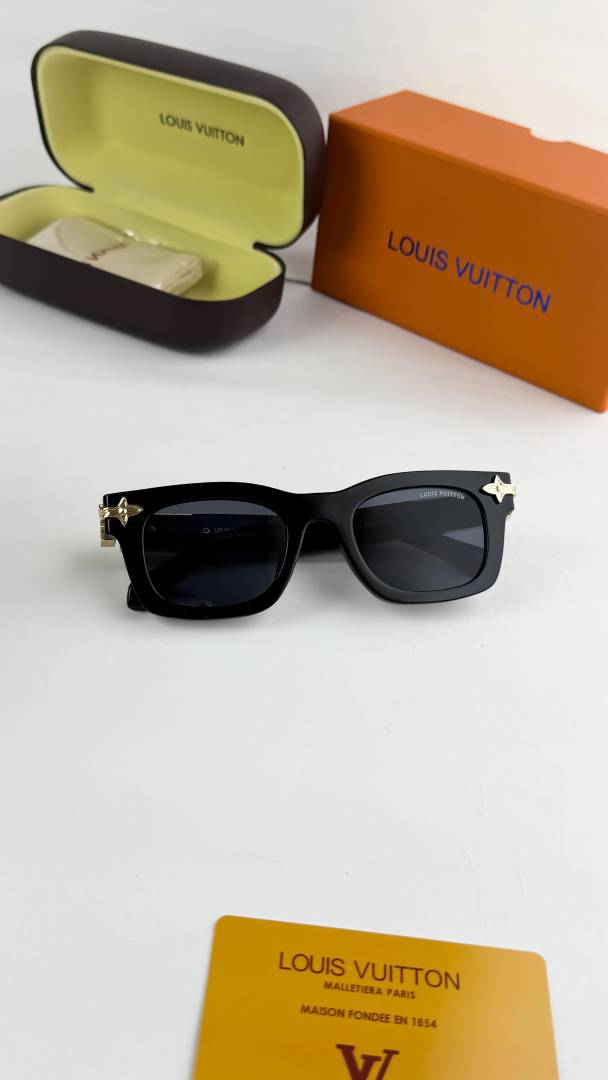 Louis Vuitton Sunglass
