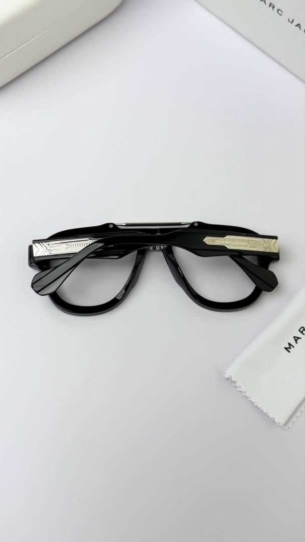 Marc Jacobs Sunglass
