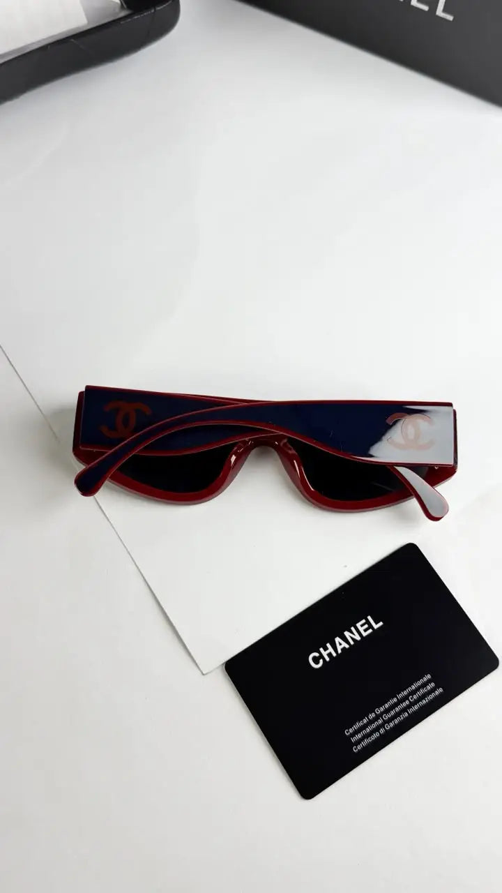 CHENNEL sunglass