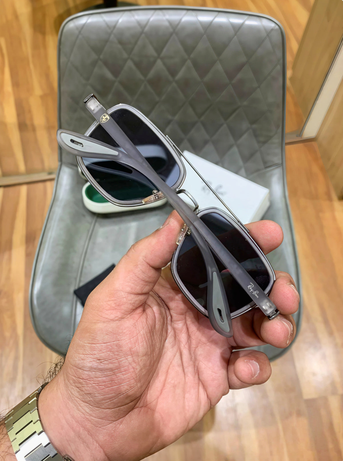 Ray ban Sunglass