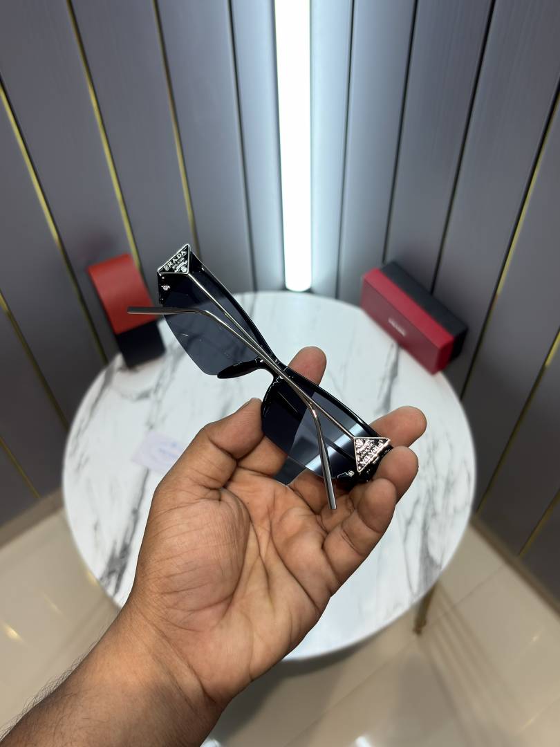 Prada Sunglass