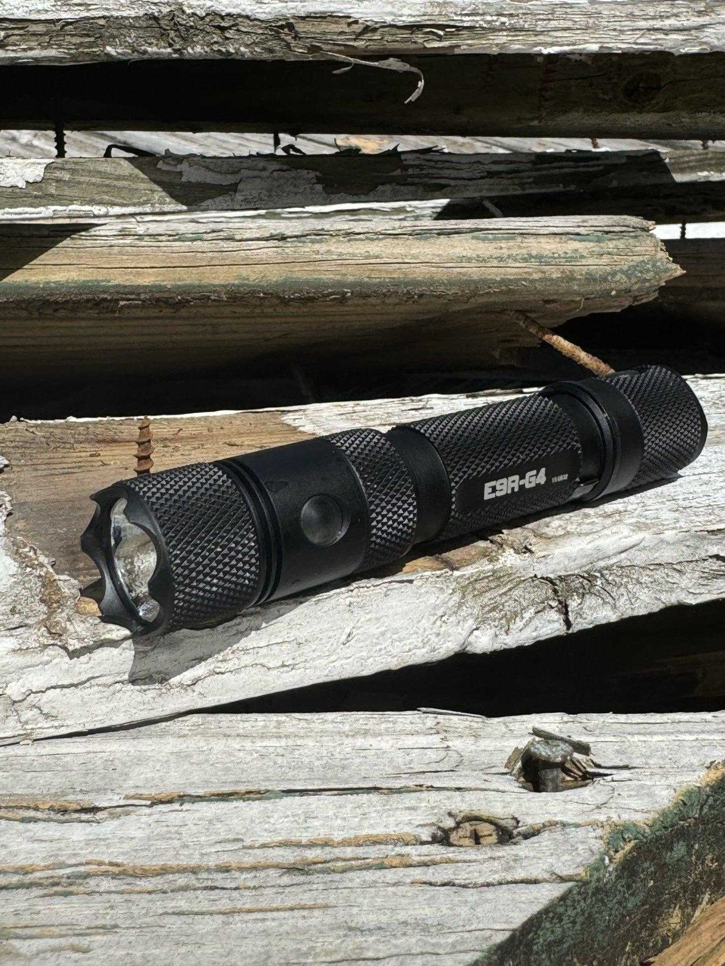 GEN4 2,550 Commando Flashlight